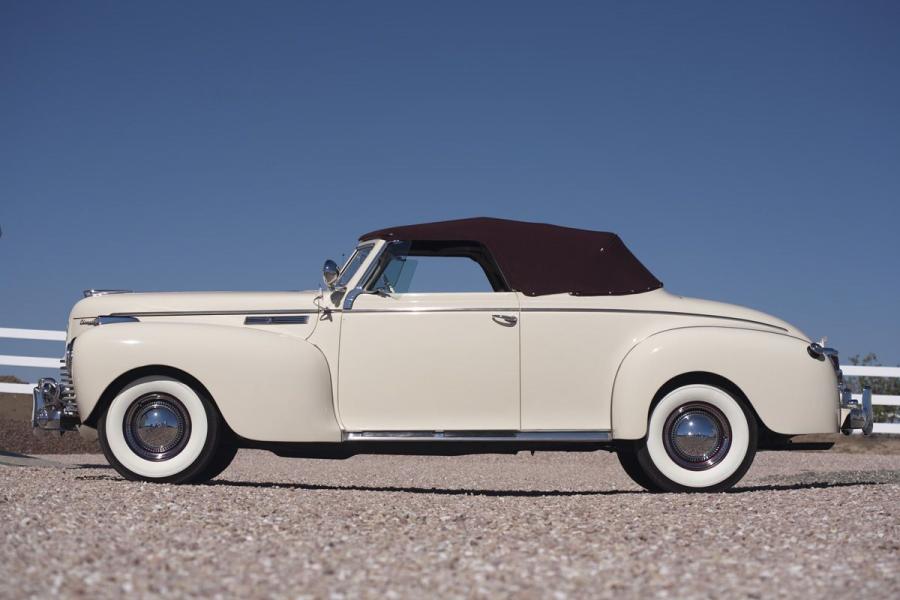  Chrysler New Yorker Highlander Convertible 1940 года  (фото 2 из 2)